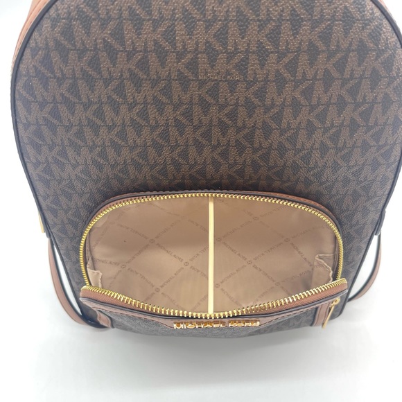 Michael Kors Medium Jaycee Zip Packet Backpack - Picture 11 of 13